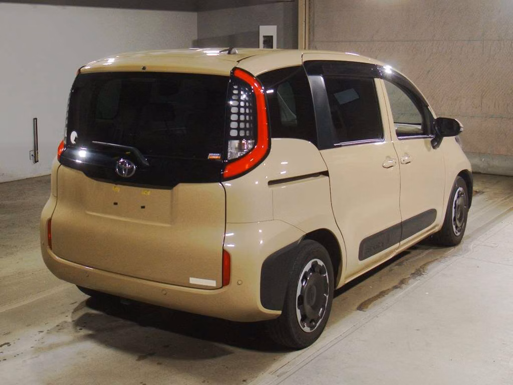 TOYOTA SIENTA
