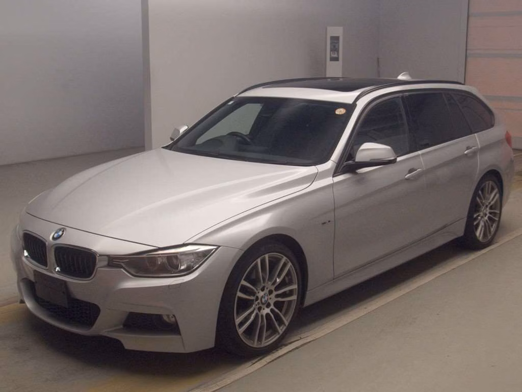 BMW 3-SERIES