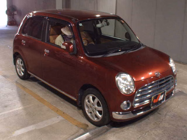 DAIHATSU MIRA GINO