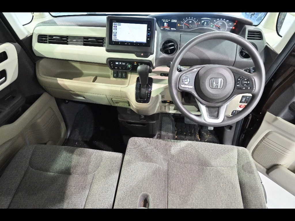 HONDA N-BOX