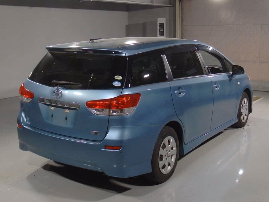 TOYOTA WISH