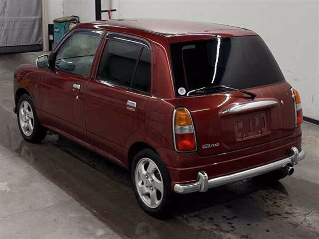 DAIHATSU MIRA GINO