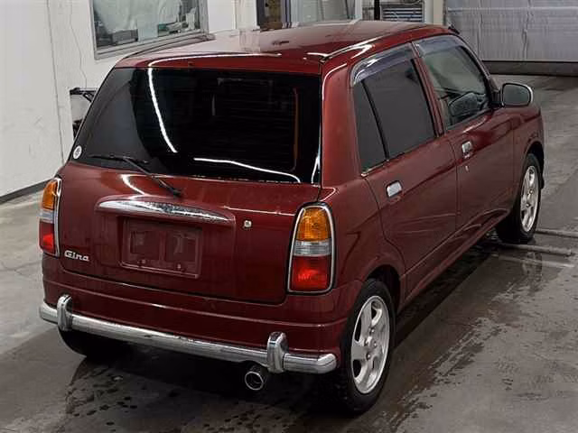 DAIHATSU MIRA GINO