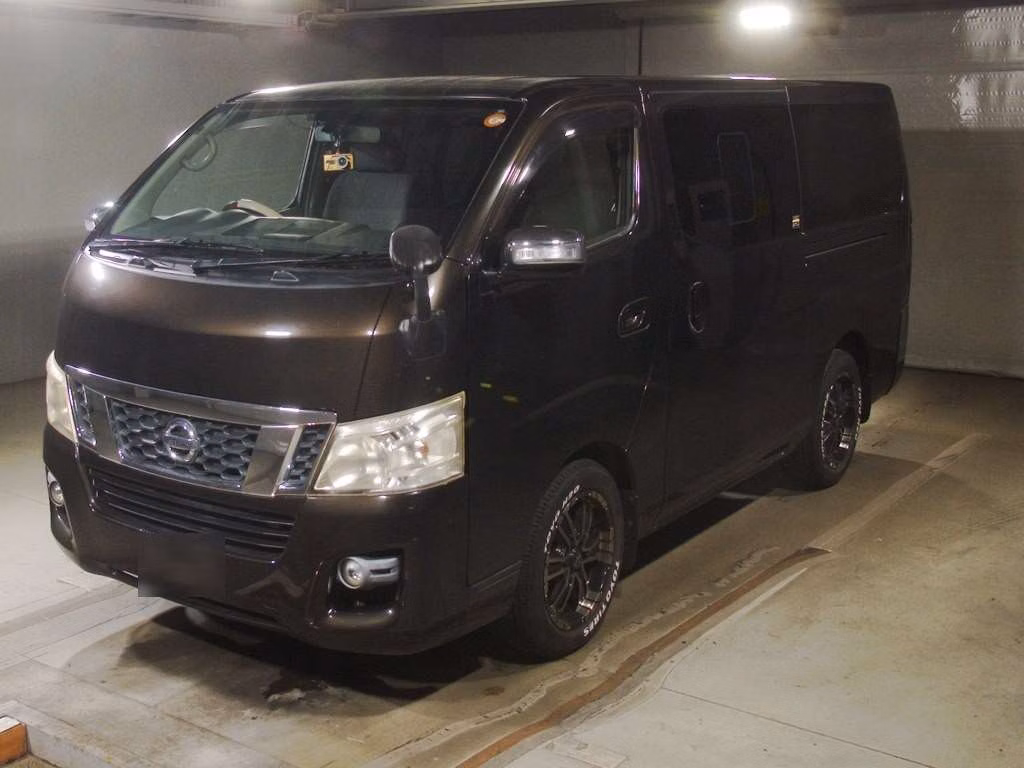 NISSAN NV350 CARAVAN