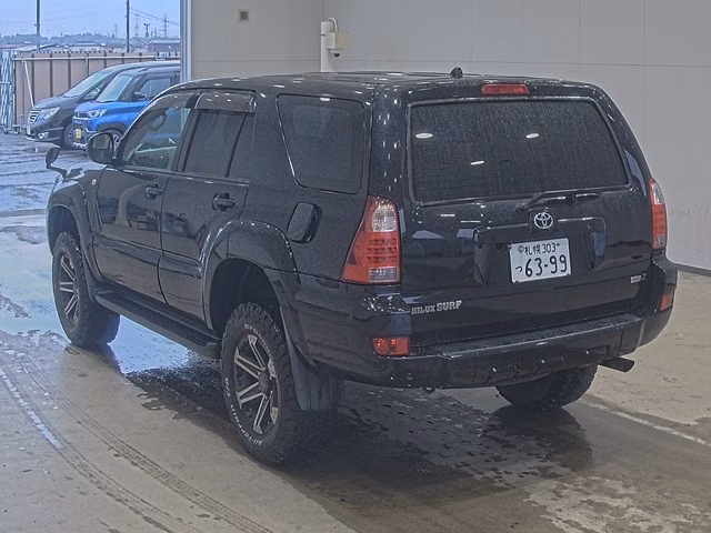 TOYOTA HILUX SURF