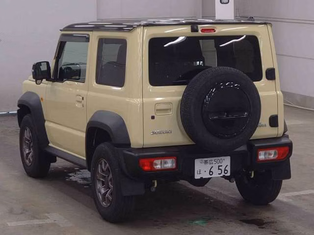 SUZUKI JIMNY SIERRA