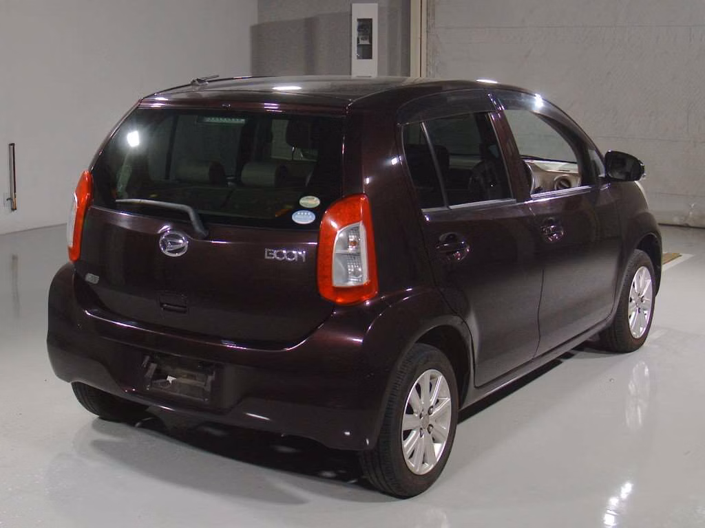 DAIHATSU BOON