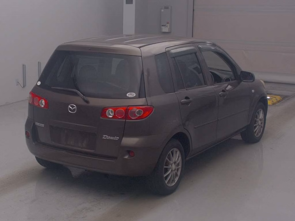 MAZDA DEMIO