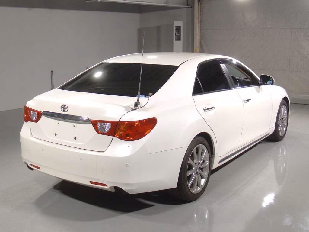 TOYOTA MARK X