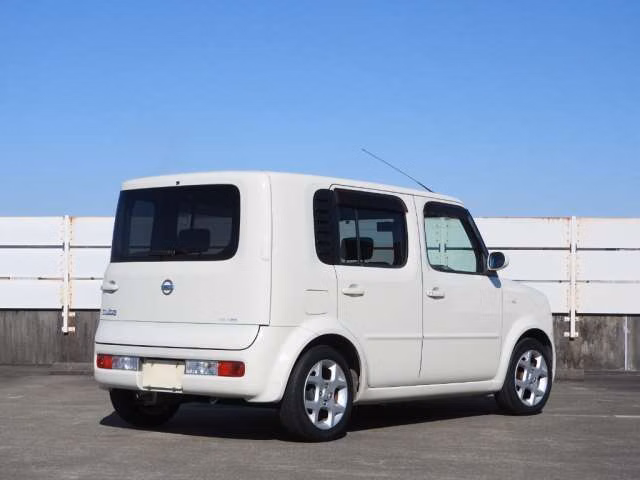 NISSAN CUBE