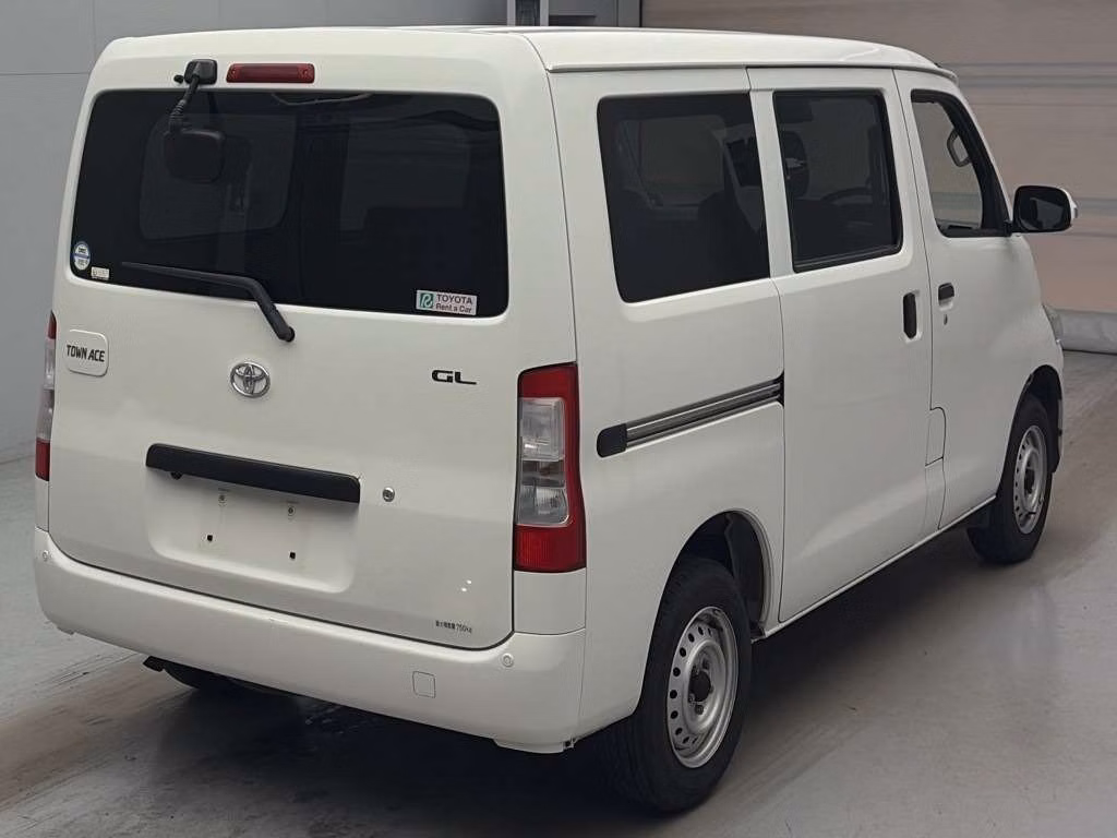 TOYOTA TOWN ACE