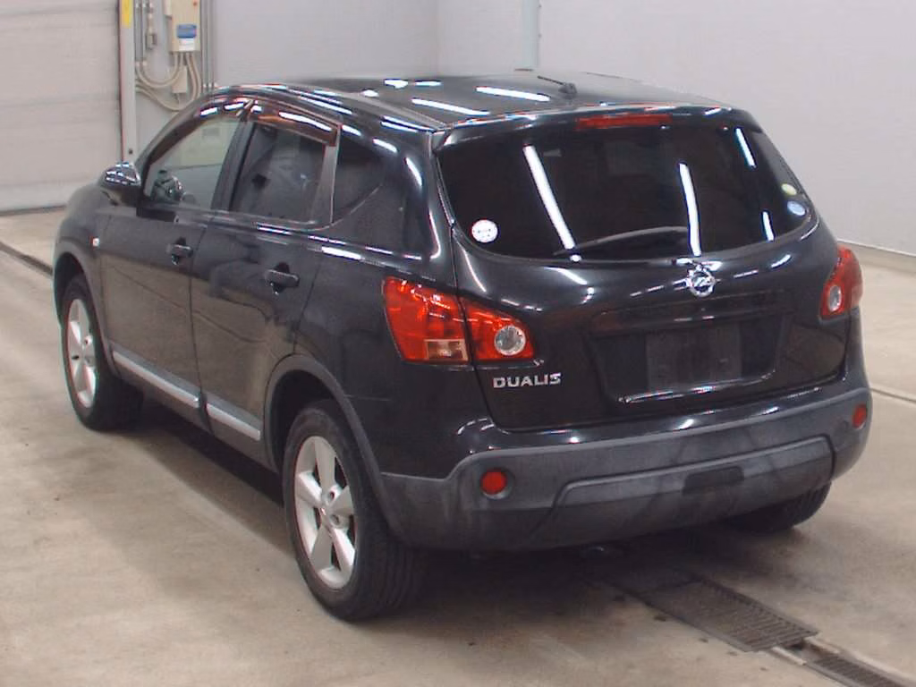 NISSAN DUALIS