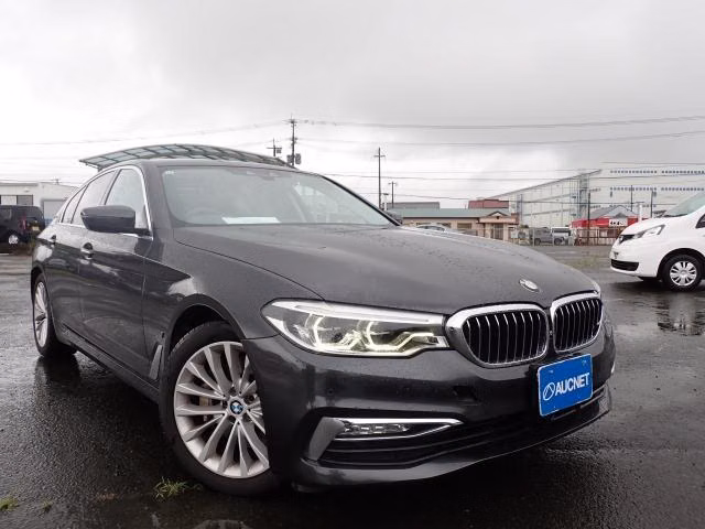 BMW 5-Series