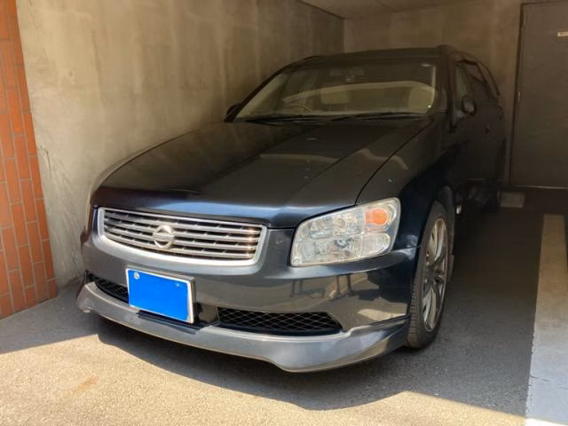 Nissan Stagea