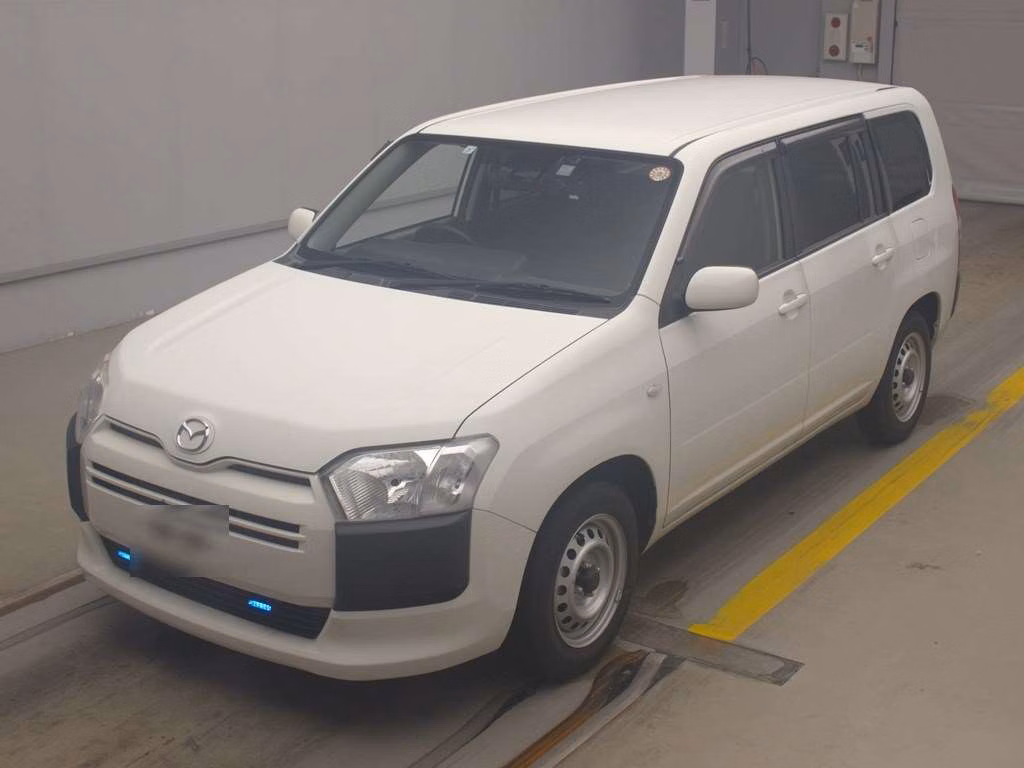 MAZDA FAMILIA