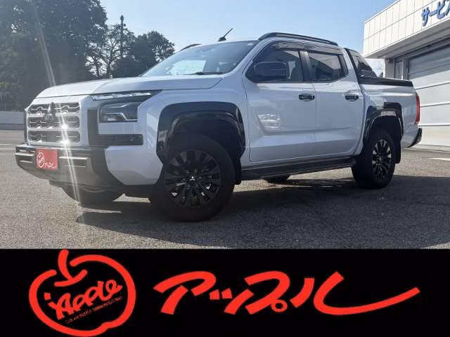 MITSUBISHI TRITON