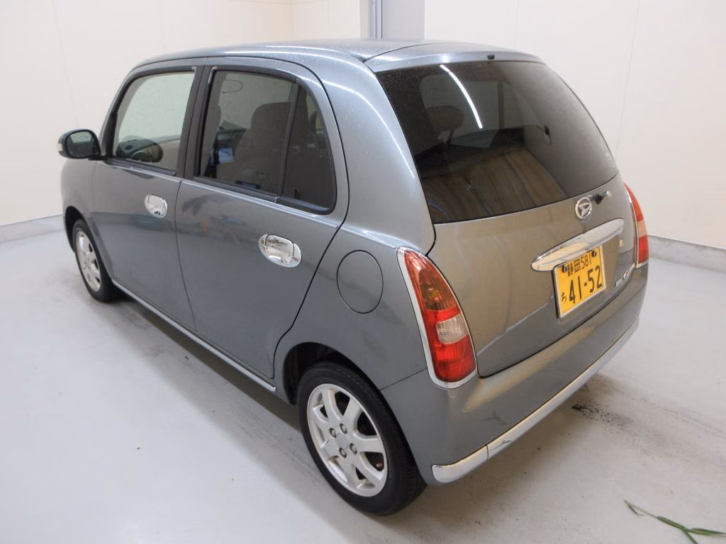 DAIHATSU MIRA GINO