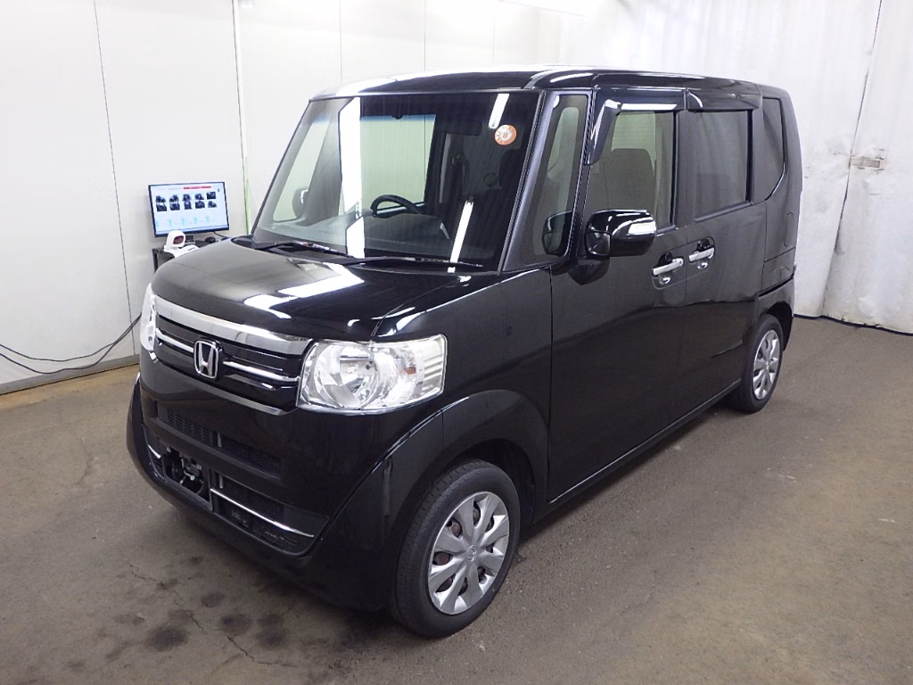 HONDA N-BOX