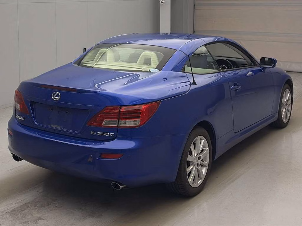LEXUS IS250