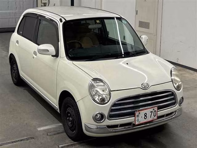 DAIHATSU MIRA GINO