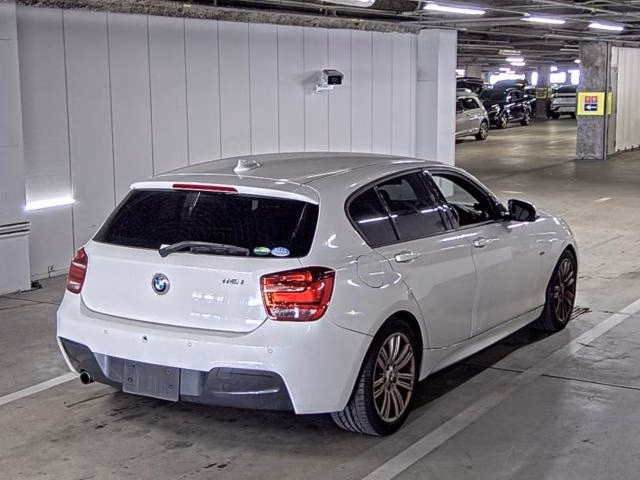 BMW 1-SERIES