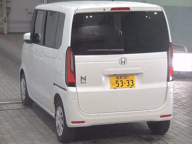 HONDA N-BOX