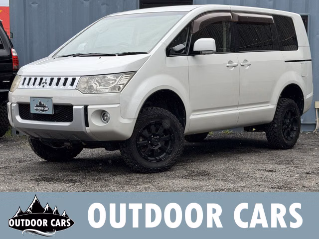 MITSUBISHI DELICA D:5