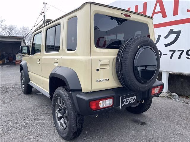 SUZUKI JIMNY