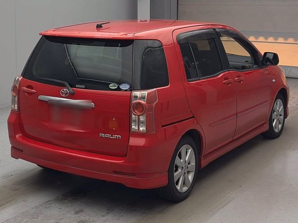 TOYOTA RAUM