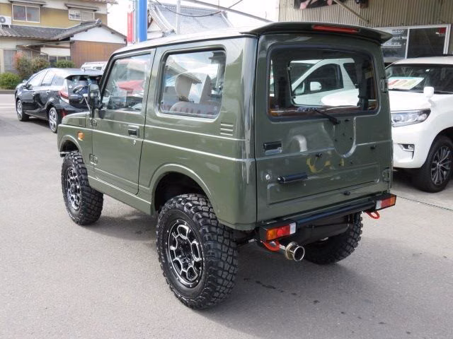 SUZUKI JIMNY