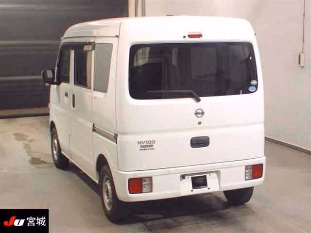 NISSAN NV100 CLIPPER