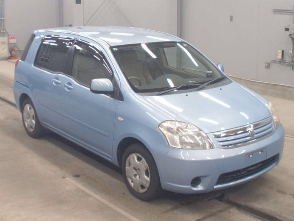 TOYOTA RAUM