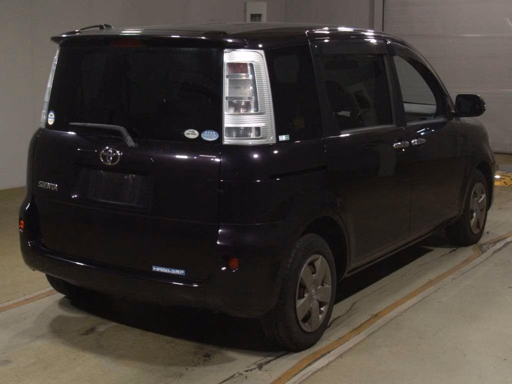 TOYOTA SIENTA