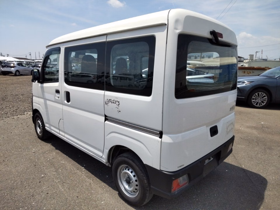 DAIHATSU ATRAI