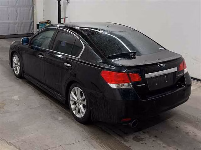 SUBARU LEGACY B4
