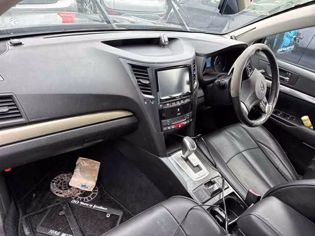 SUBARU LEGACY B4