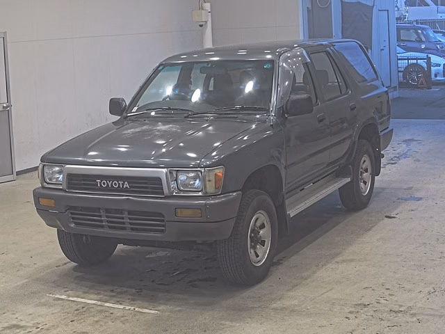 TOYOTA HILUX SURF