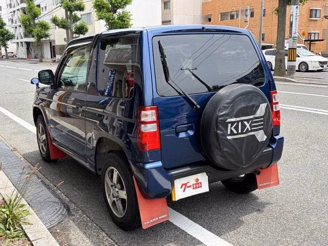 NISSAN KIX