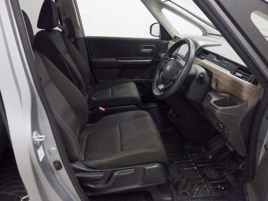 HONDA FREED+