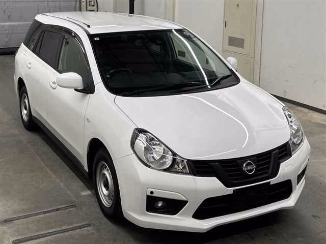 NISSAN AD