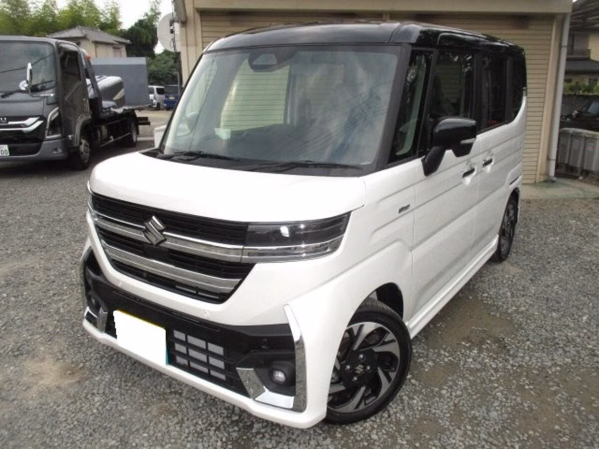Suzuki Spacia
