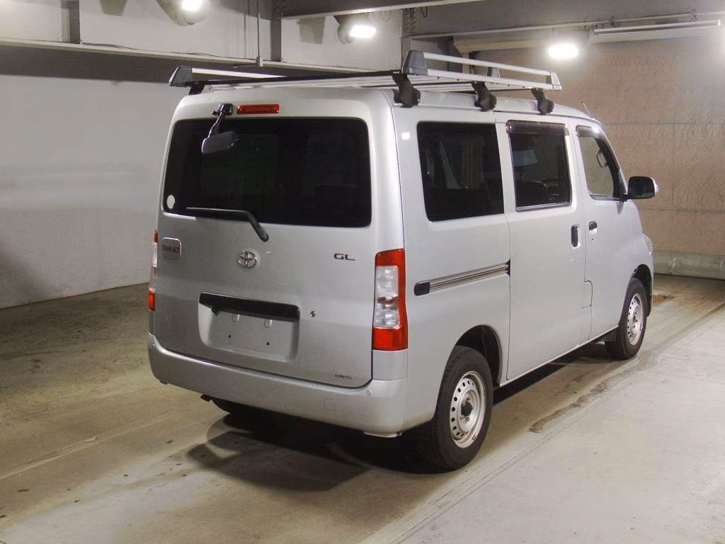 TOYOTA TOWN ACE