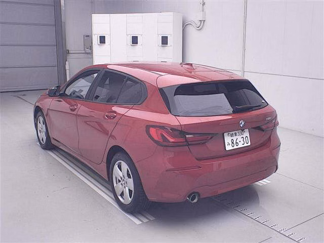 BMW 1-SERIES