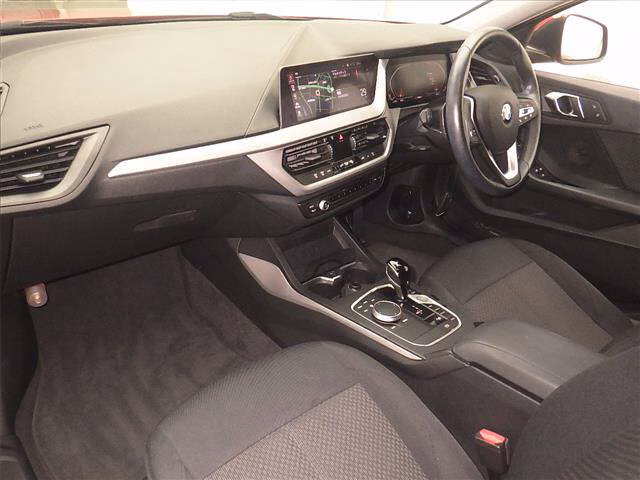 BMW 1-SERIES