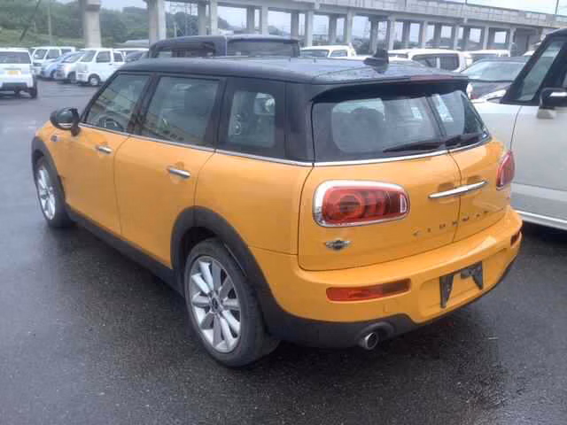 MINI CLUBMAN