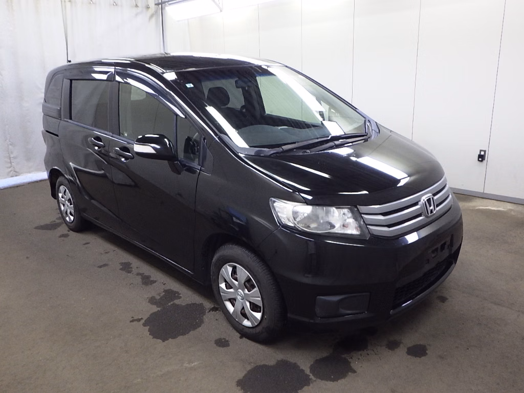 HONDA FREED SPIKE
