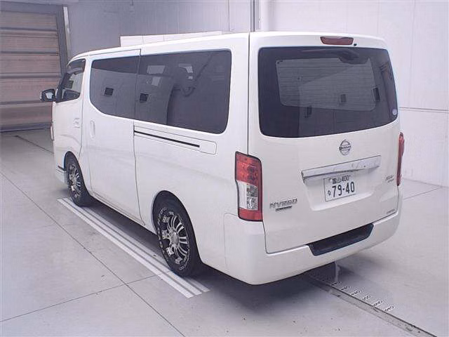 NISSAN NV350 CARAVAN