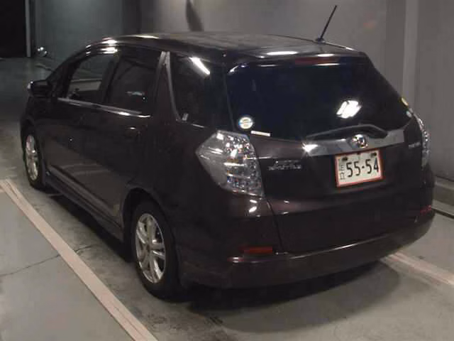 HONDA FIT SHUTTLE