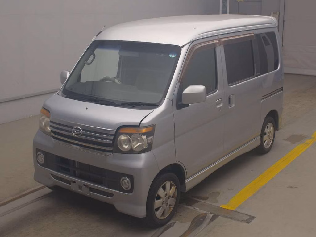 DAIHATSU ATRAI