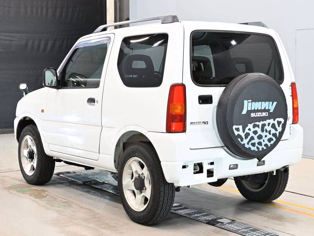 SUZUKI JIMNY
